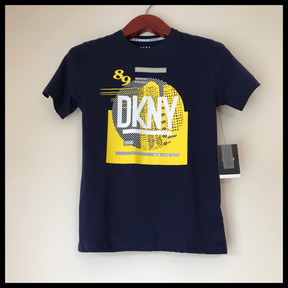 NWT DKNY Manhattan NY T-shirt Size 10-12